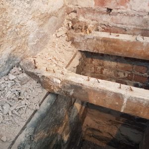 joists with dry rot